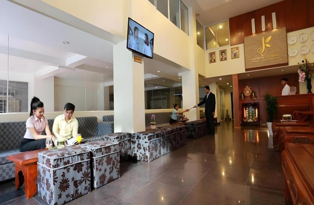 Kirirom Crystal Hotel Пном Пен Екстериор снимка